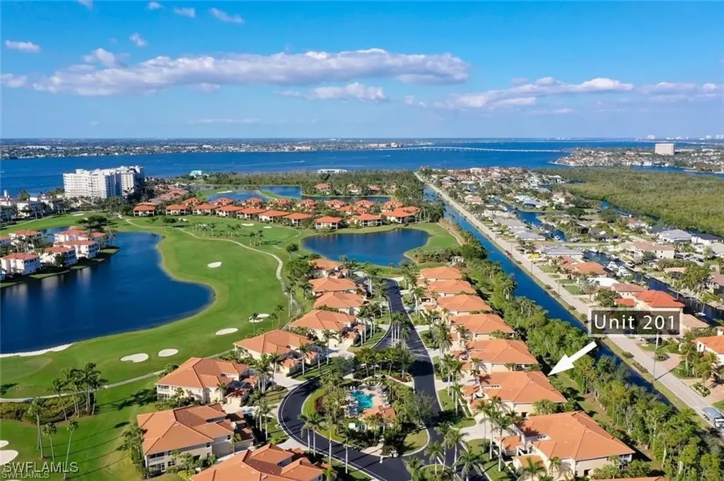 11053 Harbour Yacht Court Fort Myers FL 33908