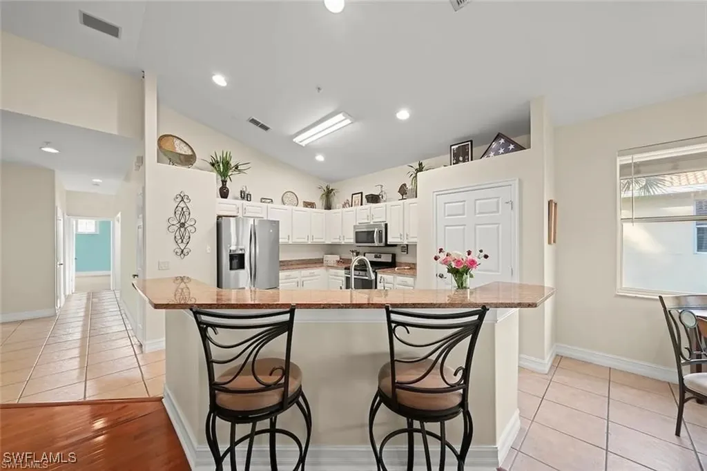 11053 Harbour Yacht Court Fort Myers FL 33908