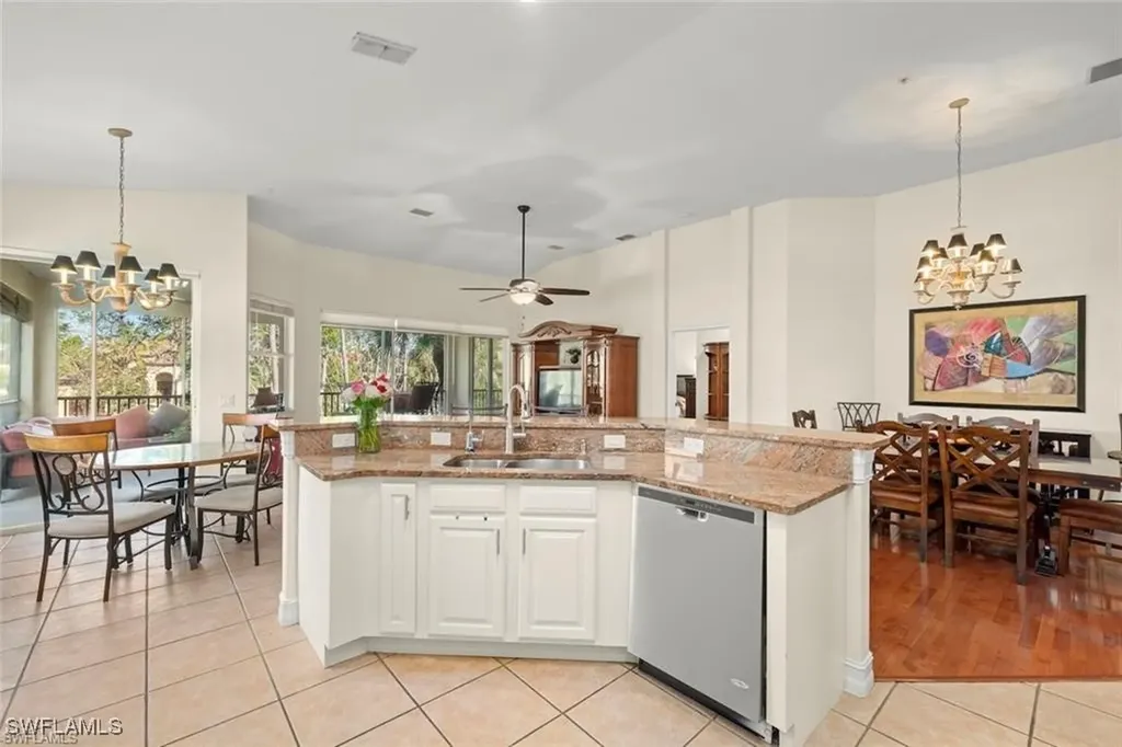 11053 Harbour Yacht Court Fort Myers FL 33908