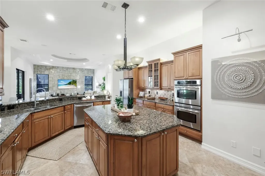 4480 1st Avenue NW Naples FL 34119