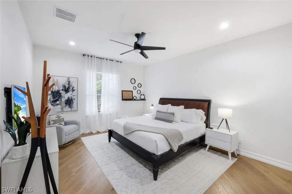 4480 1st Avenue NW Naples FL 34119