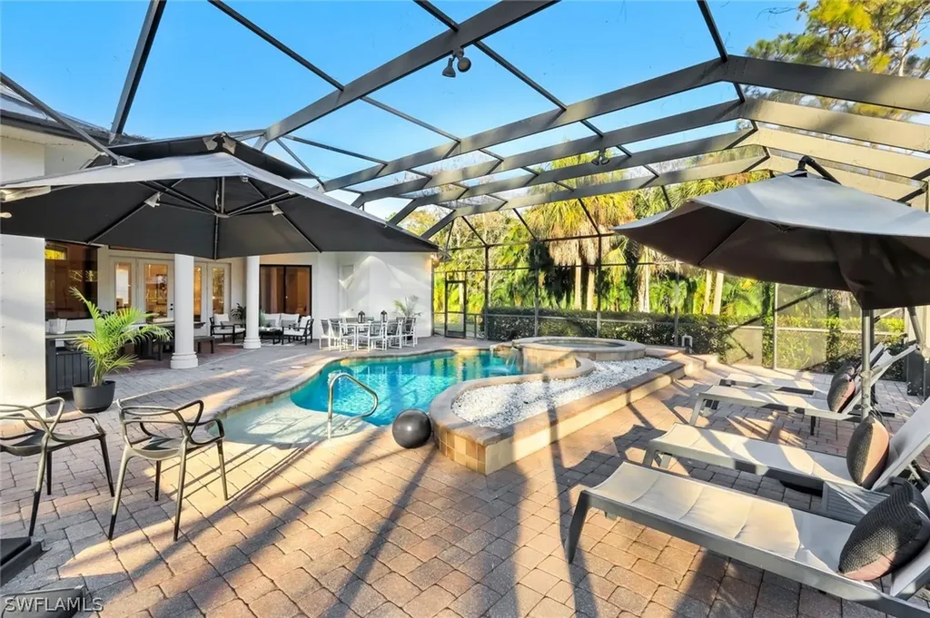 4480 1st Avenue NW Naples FL 34119