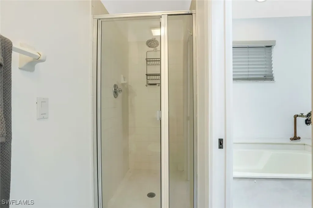 27100 Oakwood Lake Drive Bonita Springs FL 34134