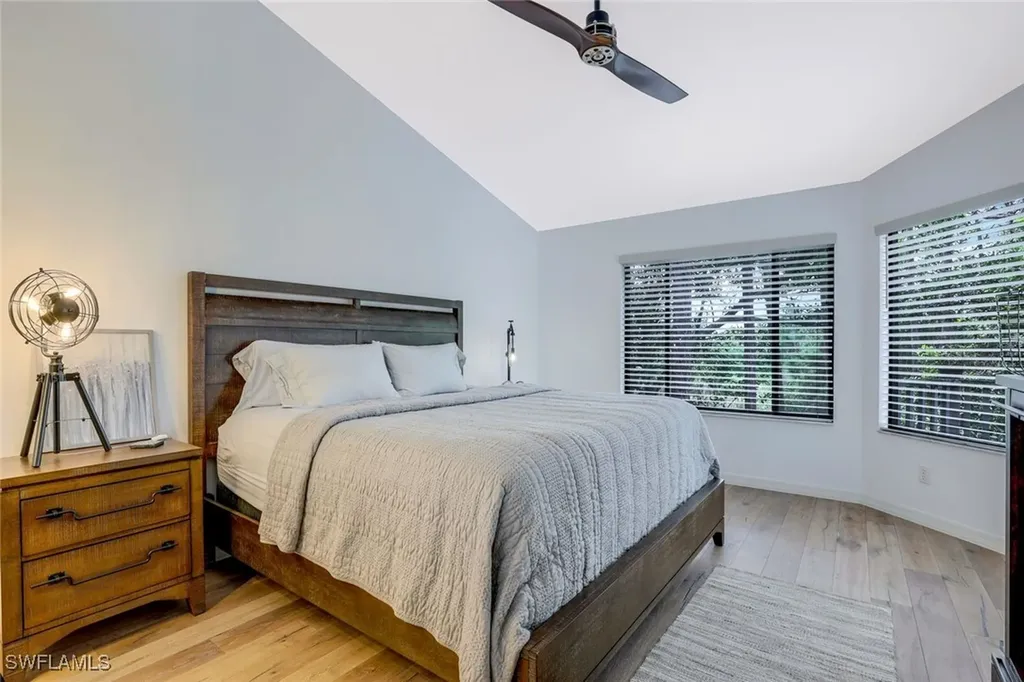 27100 Oakwood Lake Drive Bonita Springs FL 34134