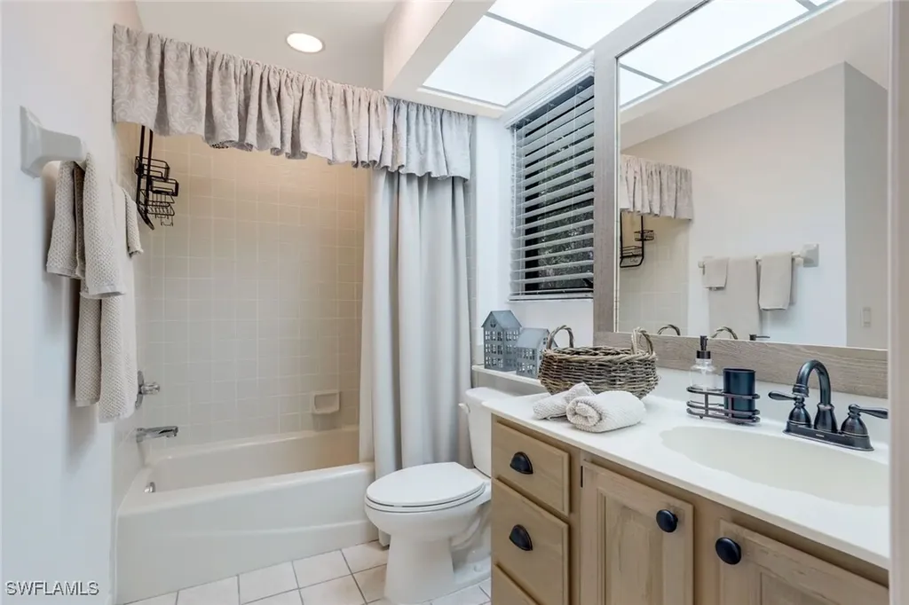 27100 Oakwood Lake Drive Bonita Springs FL 34134