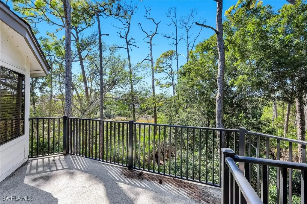 27100 Oakwood Lake Drive Bonita Springs FL 34134