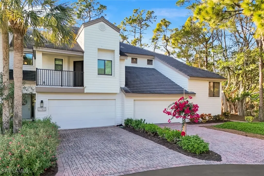 27100 Oakwood Lake Drive Bonita Springs FL 34134