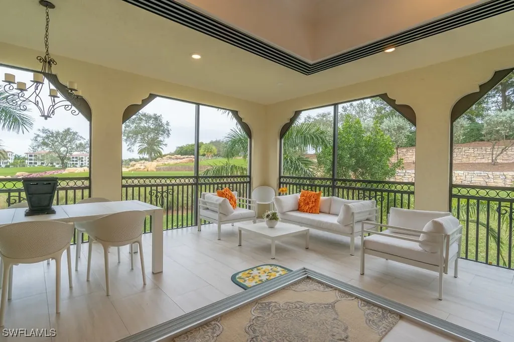 16347 Viansa Way Naples FL 34110