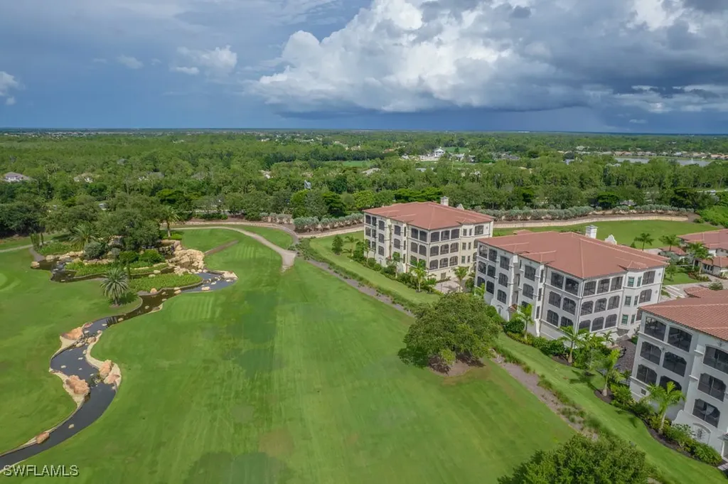 16347 Viansa Way Naples FL 34110