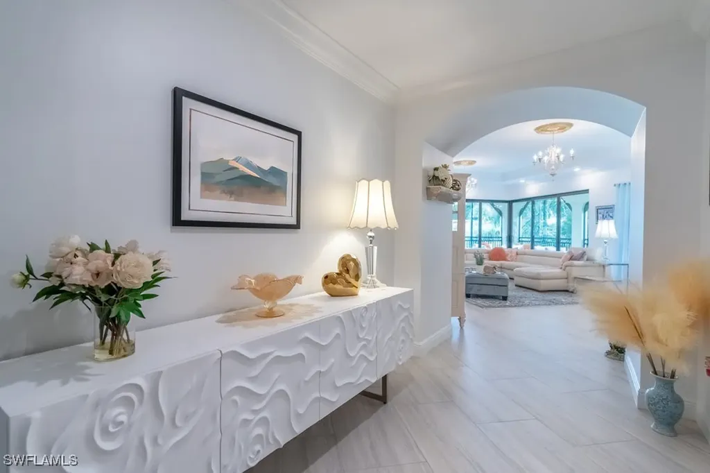 16347 Viansa Way Naples FL 34110