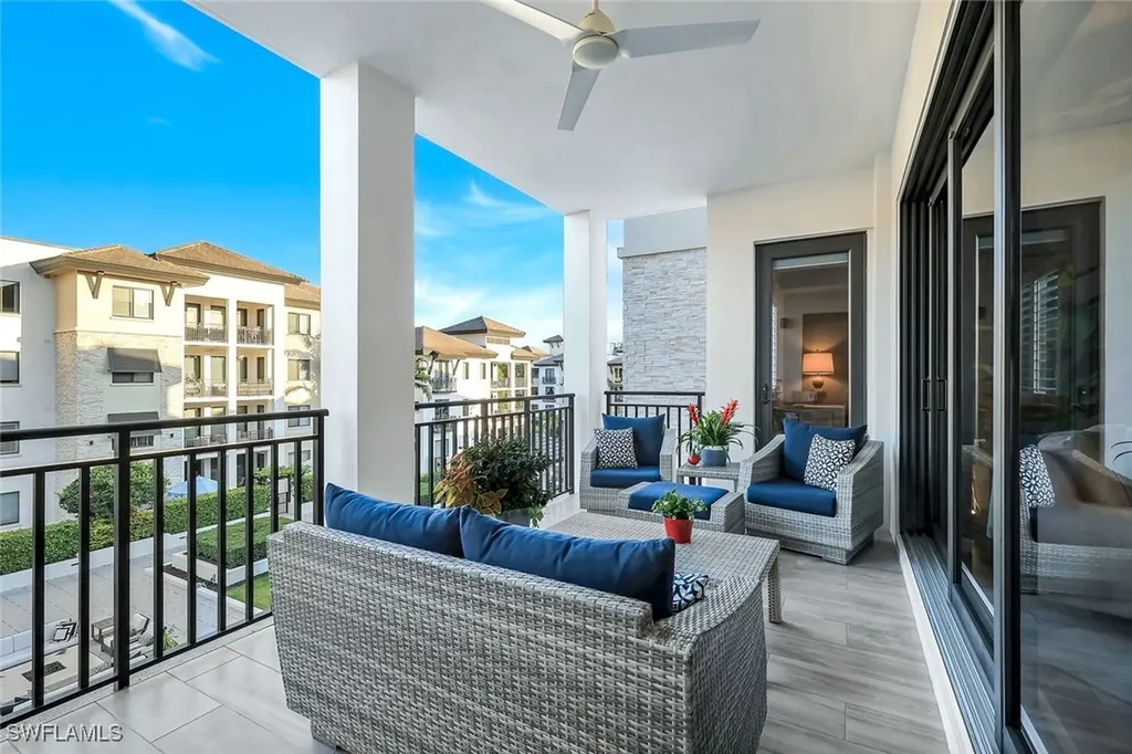 1035 3rd Avenue S Naples FL 34102