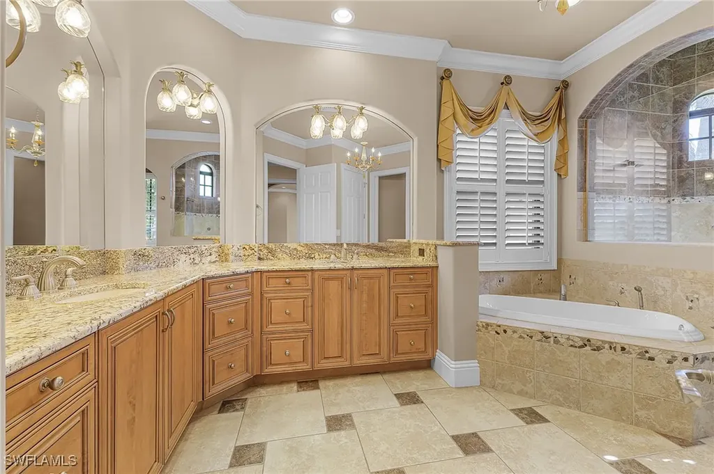 1733 Supreme Court Naples FL 34110