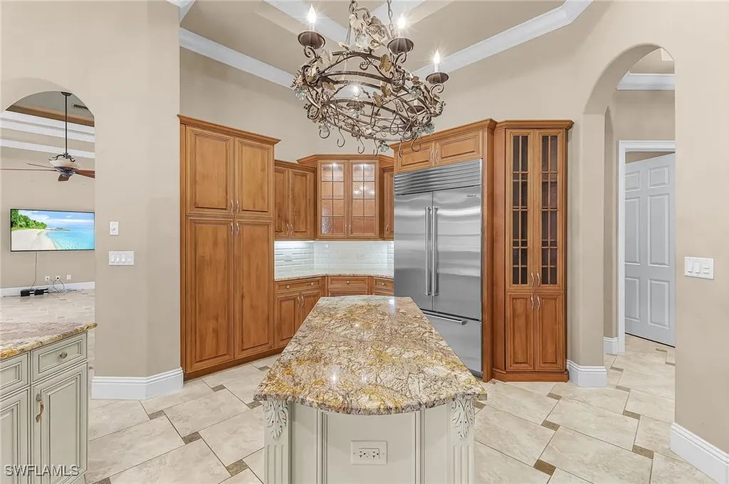 1733 Supreme Court Naples FL 34110