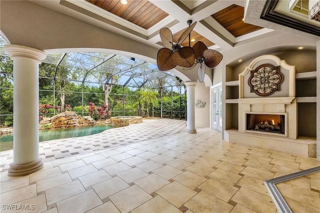 1733 Supreme Court Naples FL 34110