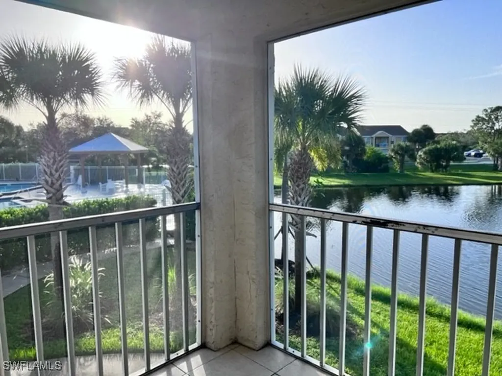 153 Santa Clara Drive Naples FL 34104