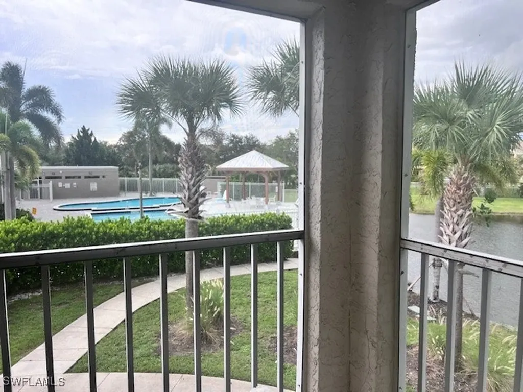 153 Santa Clara Drive Naples FL 34104