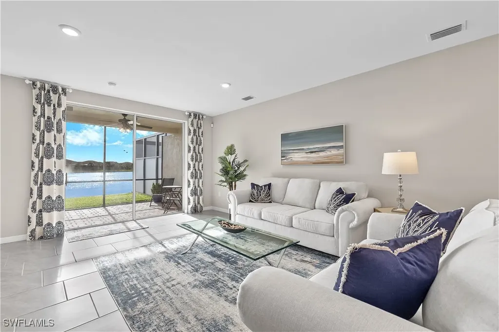 14558 Edgewater Circle Naples FL 34114