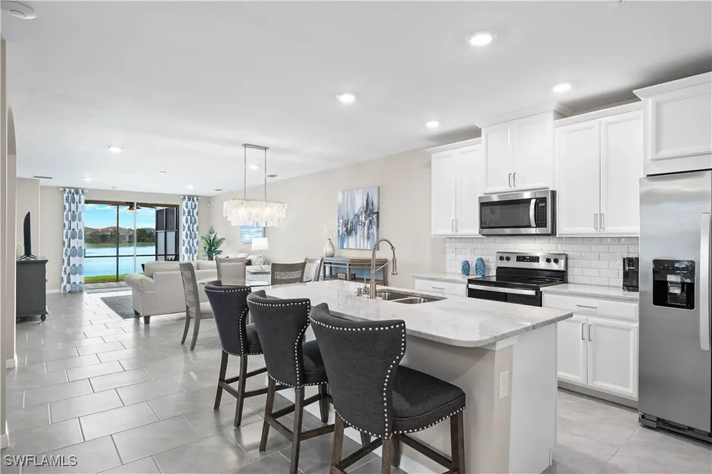 14558 Edgewater Circle Naples FL 34114
