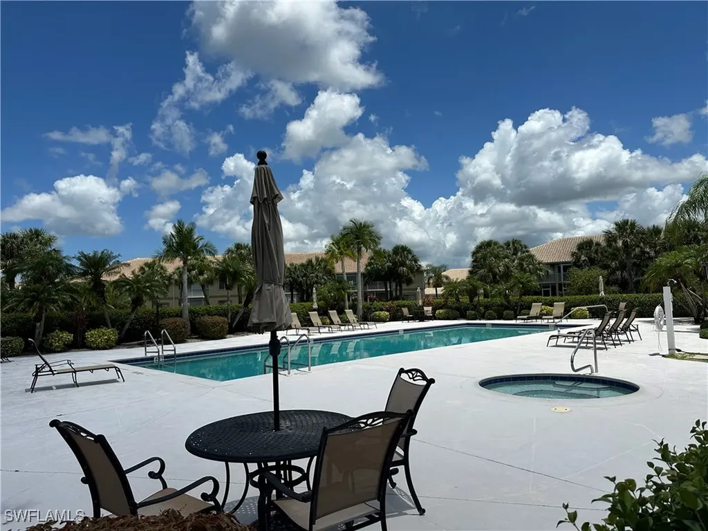 9113 Michael Circle Naples FL 34113