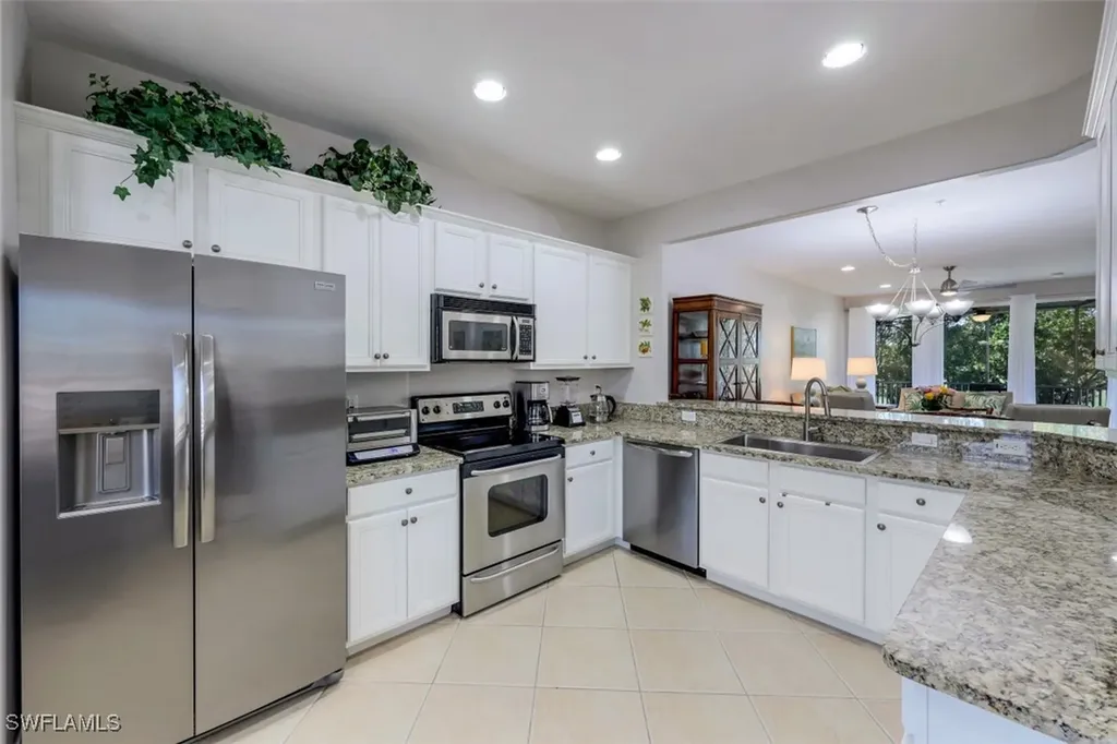 9113 Michael Circle Naples FL 34113