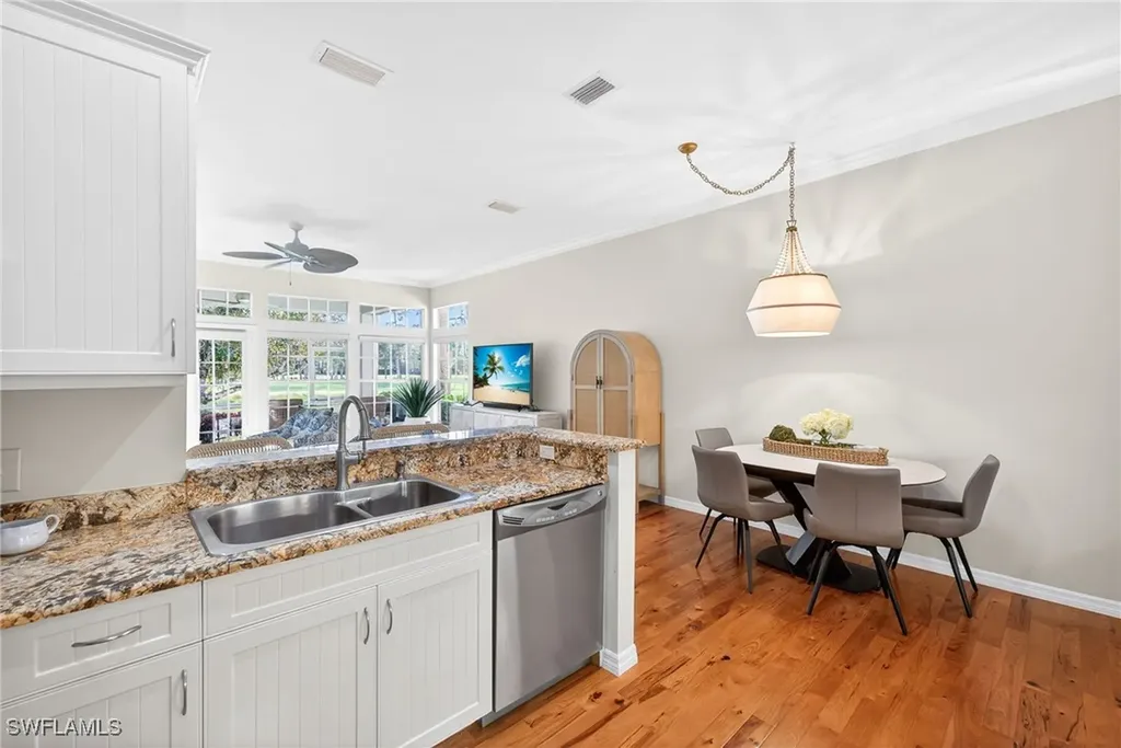 163 Amblewood Lane Naples FL 34105