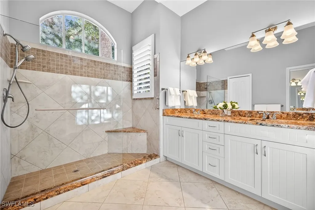 163 Amblewood Lane Naples FL 34105