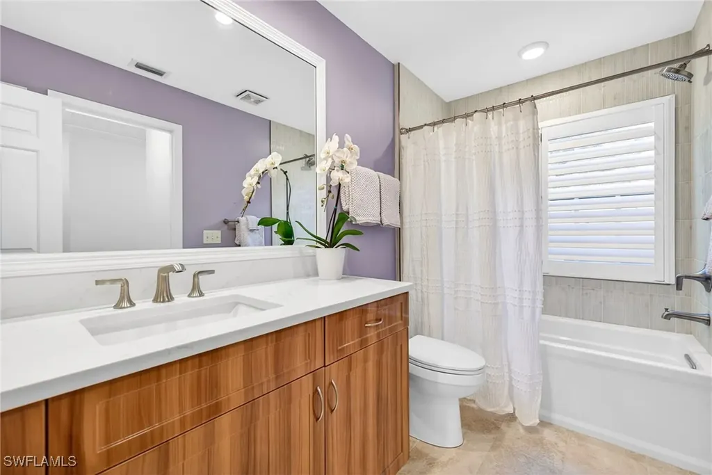 163 Amblewood Lane Naples FL 34105