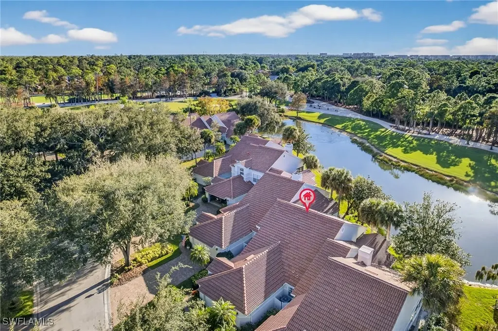 163 Amblewood Lane Naples FL 34105