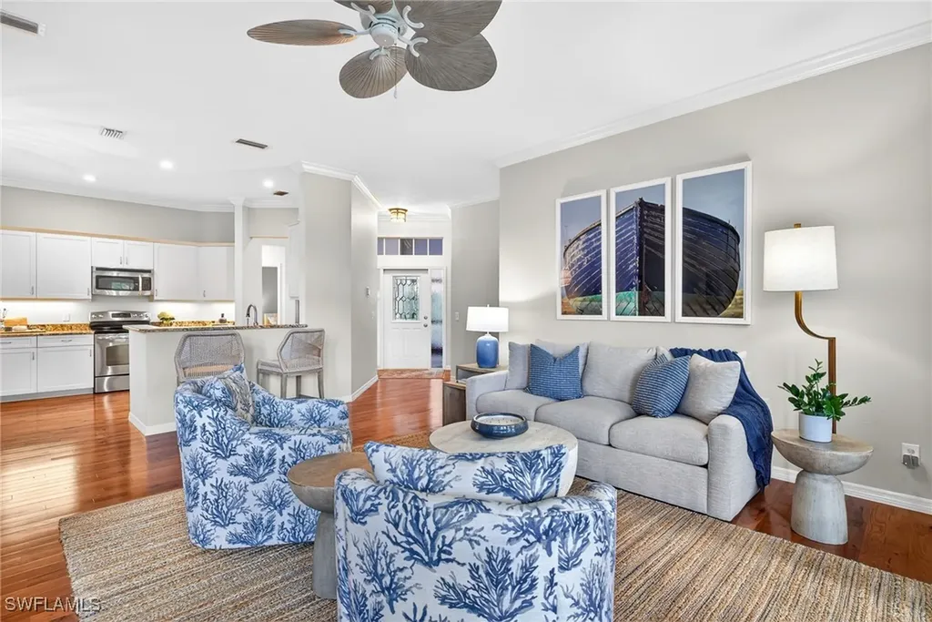 163 Amblewood Lane Naples FL 34105
