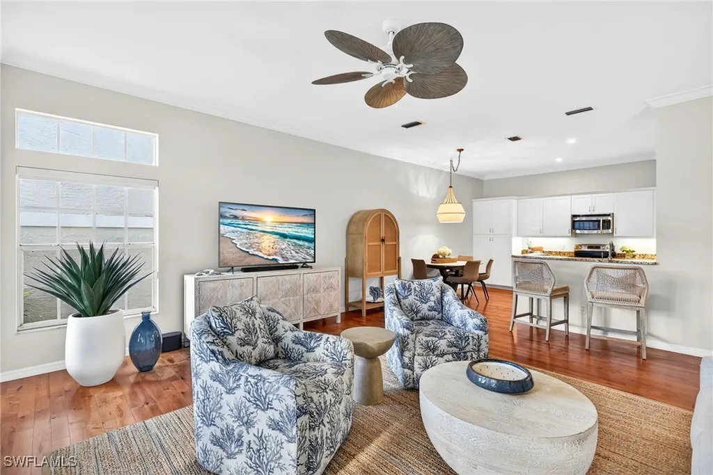 163 Amblewood Lane Naples FL 34105