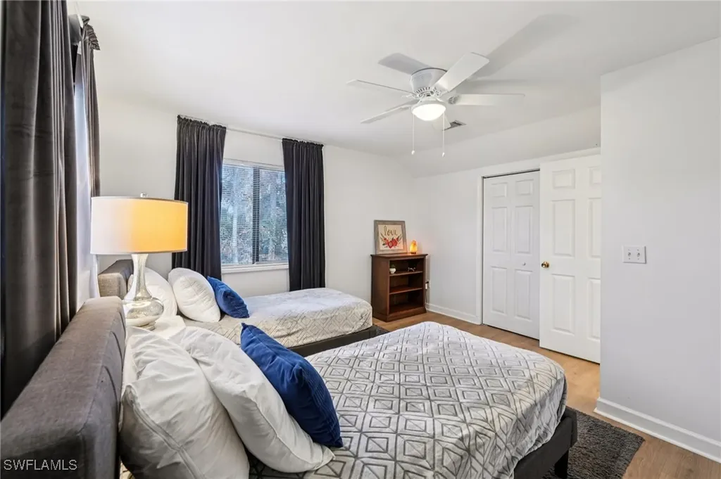 740 15th Street NW Naples FL 34120