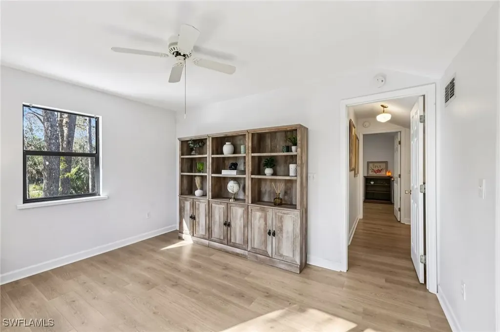 740 15th Street NW Naples FL 34120