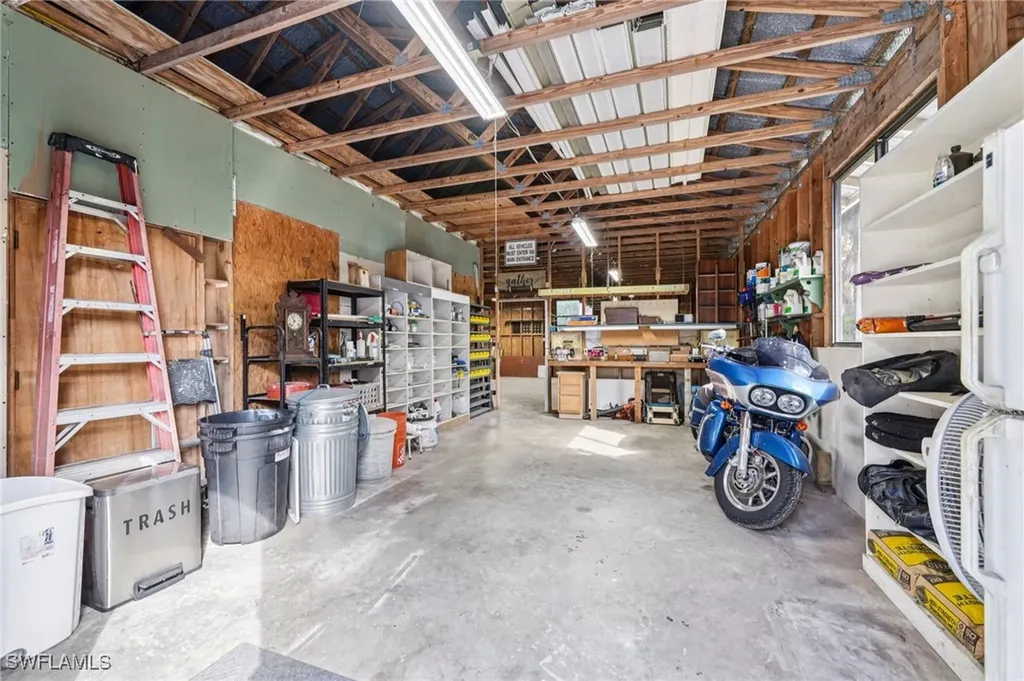 740 15th Street NW Naples FL 34120