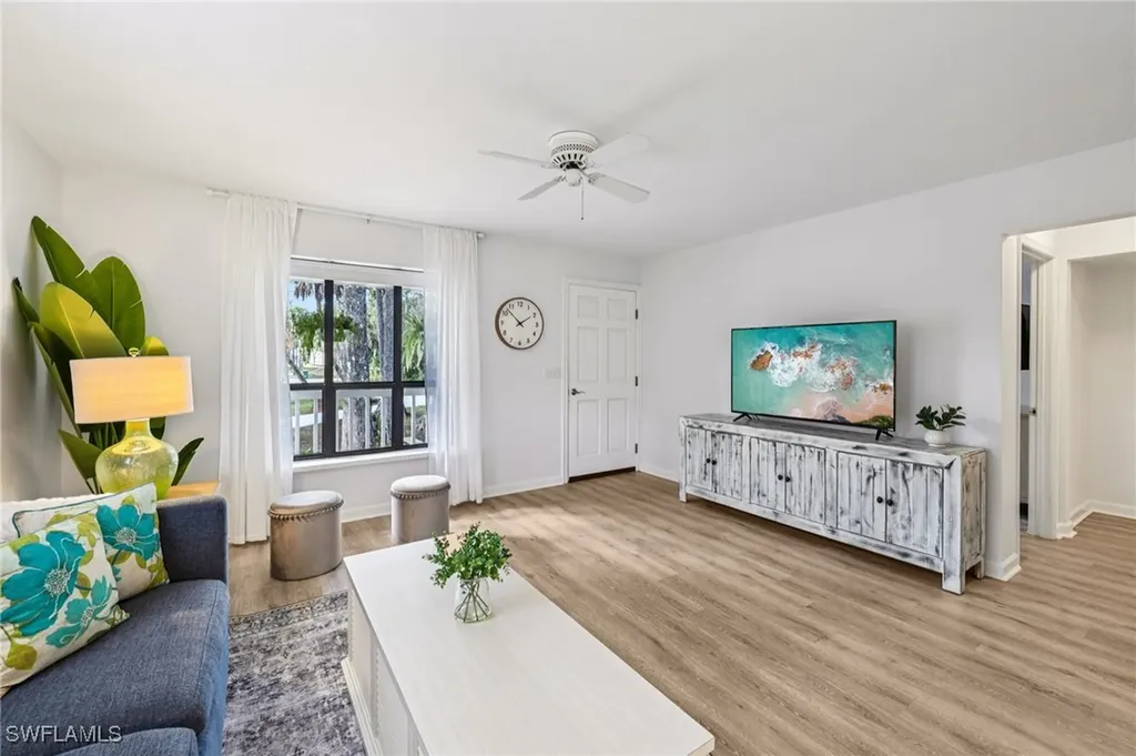 740 15th Street NW Naples FL 34120