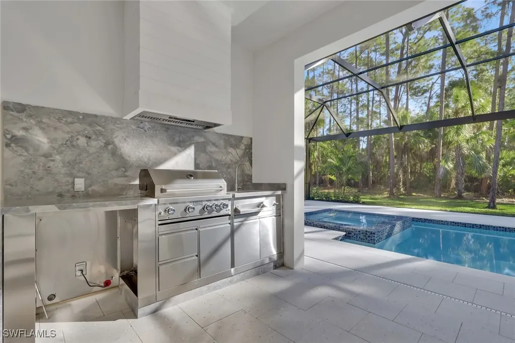 1618 19th Street SW Naples FL 34117