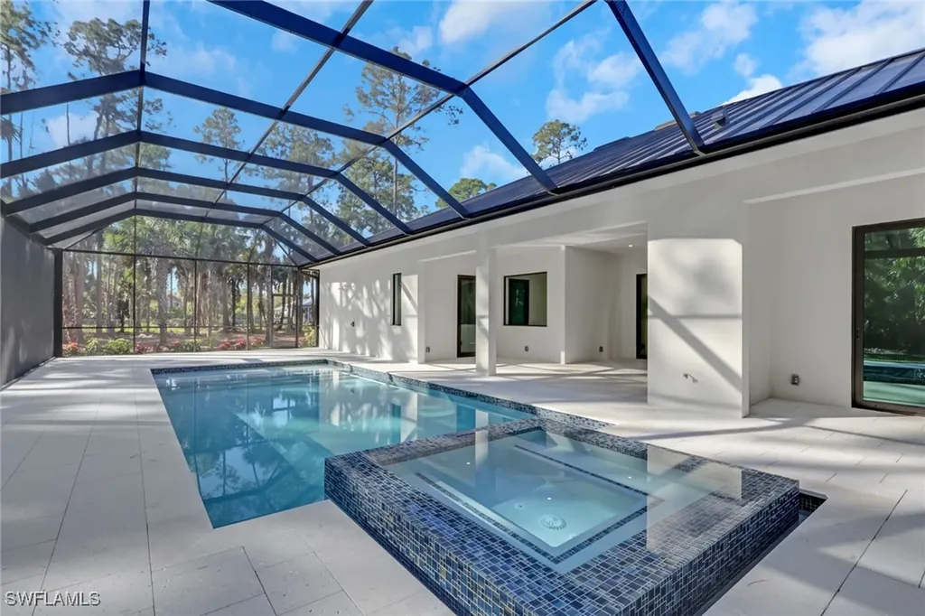 1618 19th Street SW Naples FL 34117