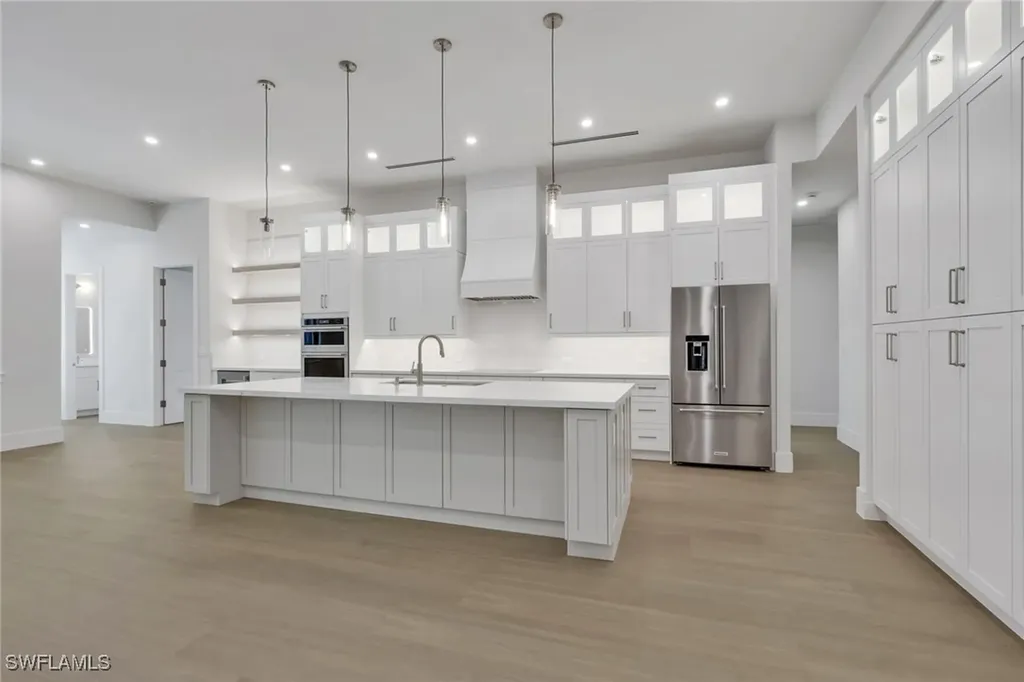 1618 19th Street SW Naples FL 34117