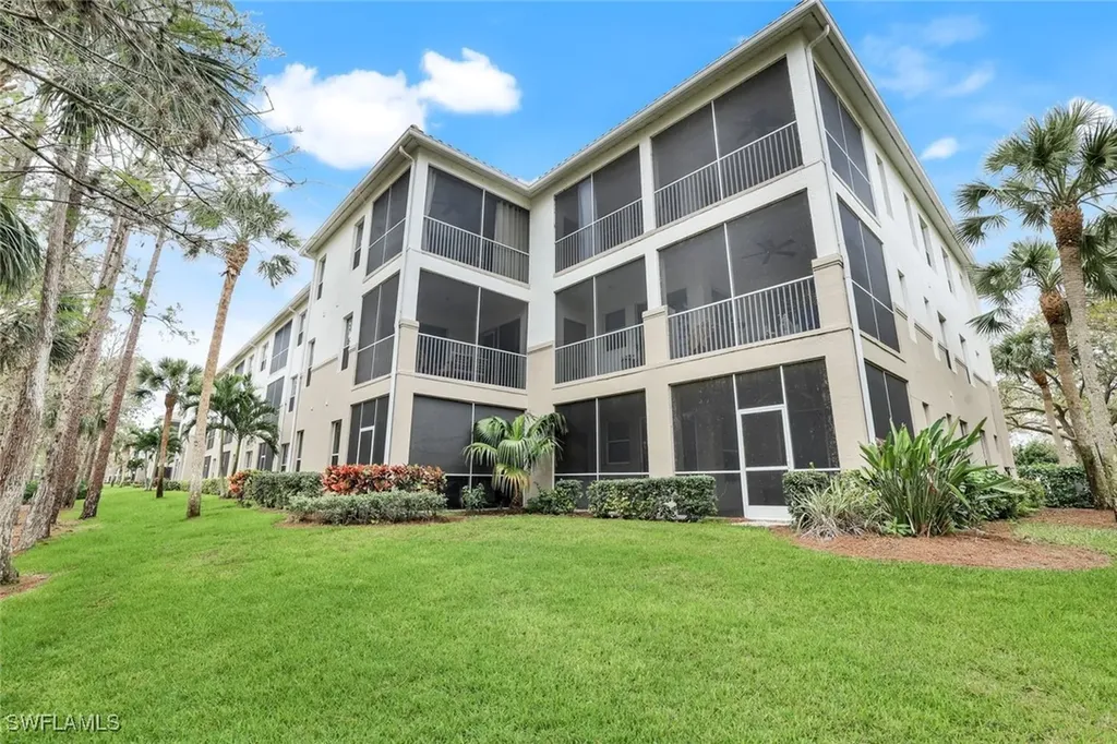 8259 Parkstone Place Naples FL 34120