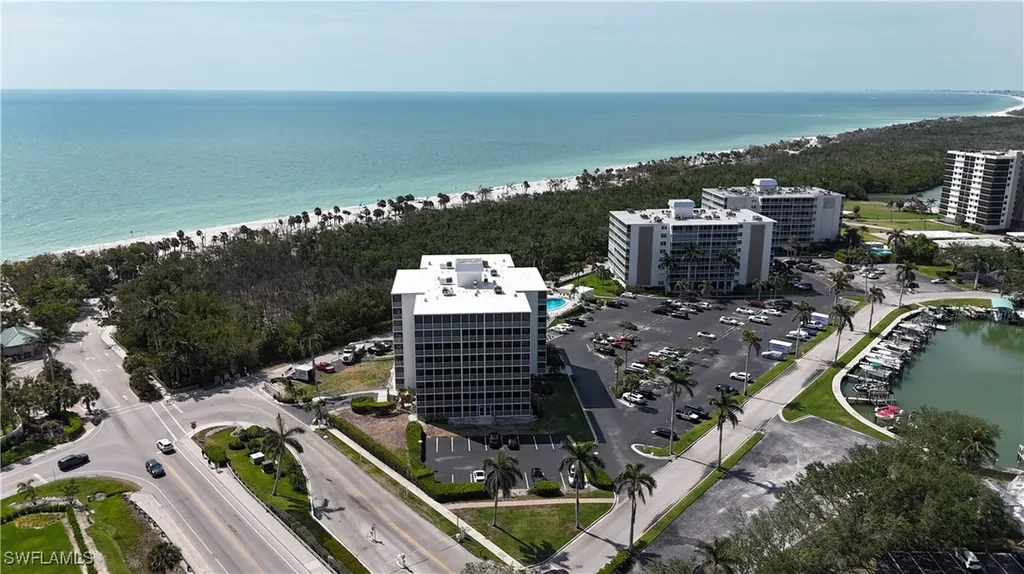 1 Bluebill Avenue Naples FL 34108