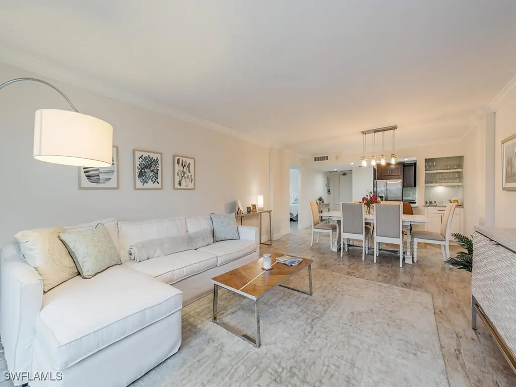 1 Bluebill Avenue Naples FL 34108