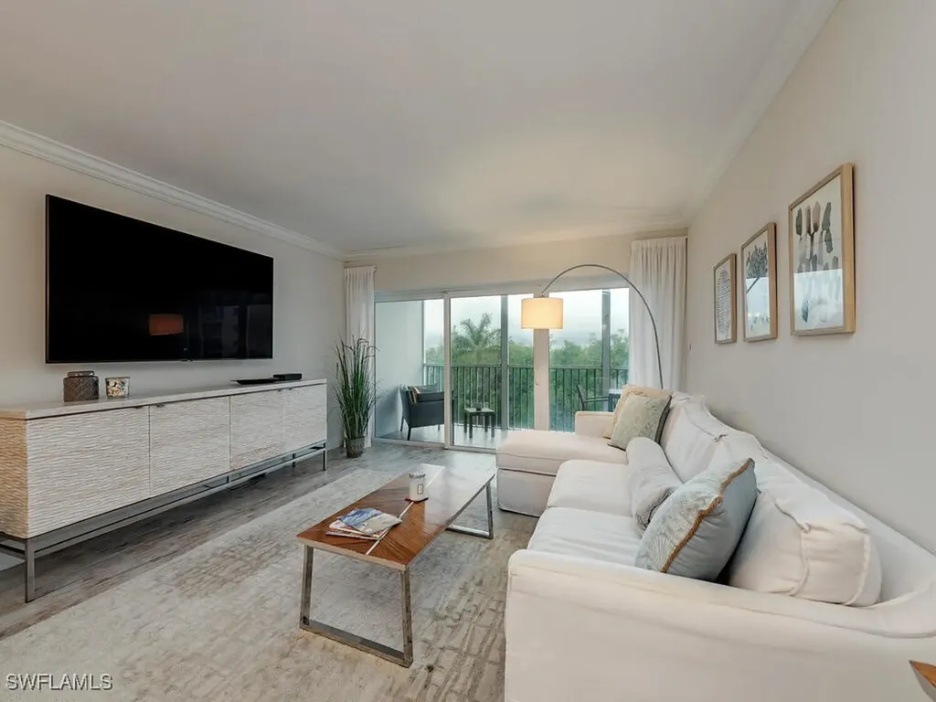 1 Bluebill Avenue Naples FL 34108