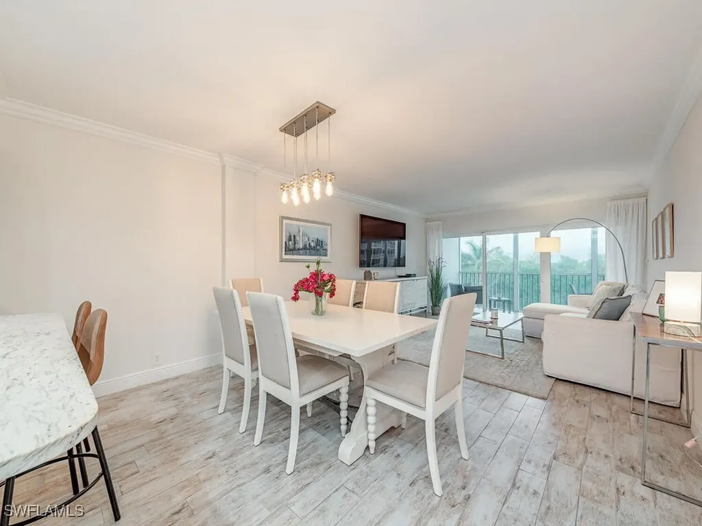 1 Bluebill Avenue Naples FL 34108