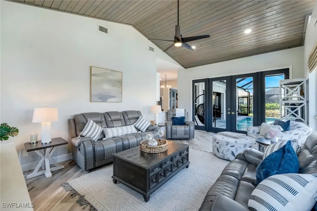 3347 SE 19th Avenue Cape Coral FL 33904