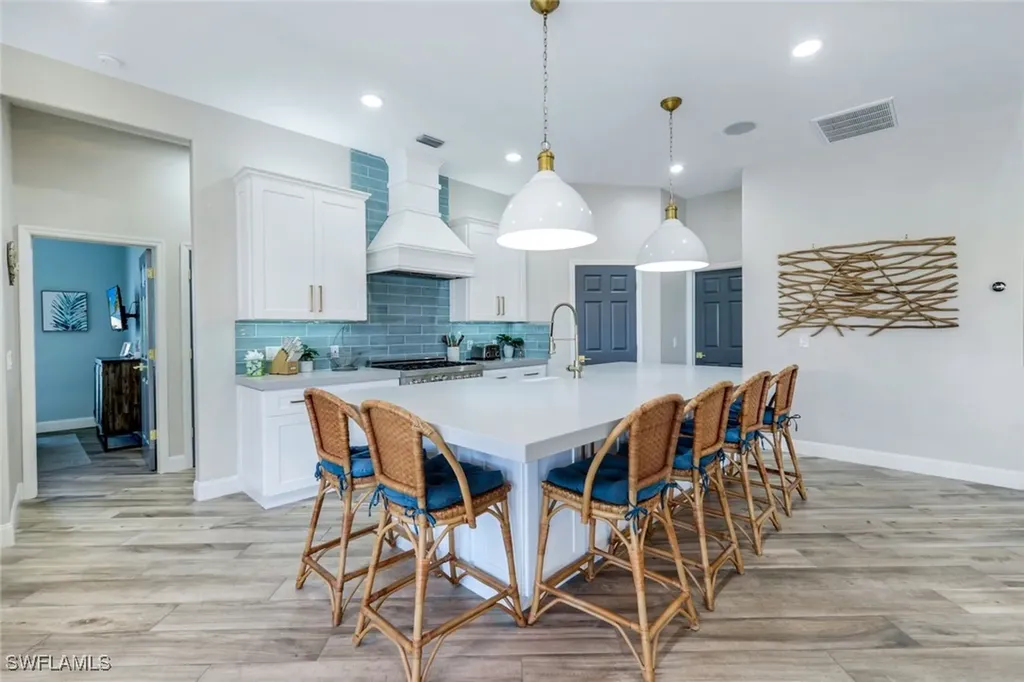 3347 SE 19th Avenue Cape Coral FL 33904