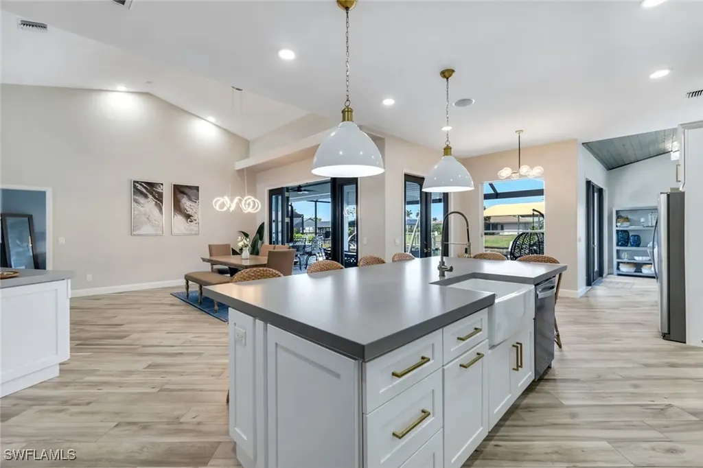 3347 SE 19th Avenue Cape Coral FL 33904