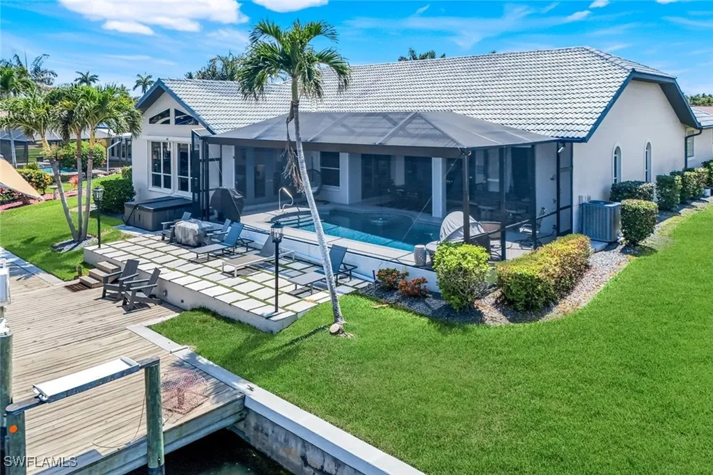 3347 SE 19th Avenue Cape Coral FL 33904