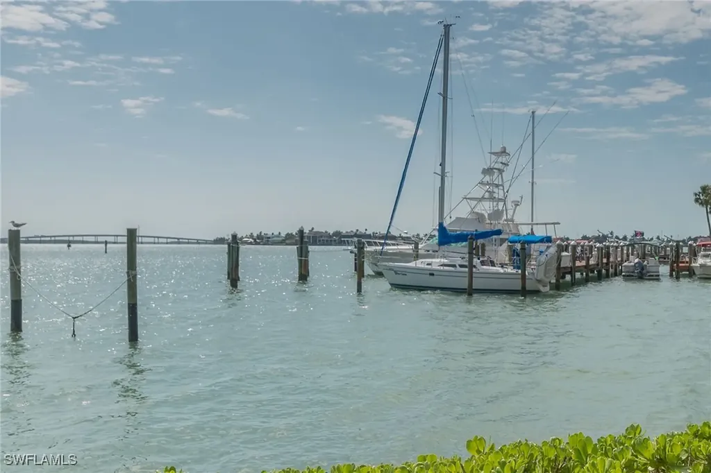 1085 Bald Eagle Drive Marco Island FL 34145