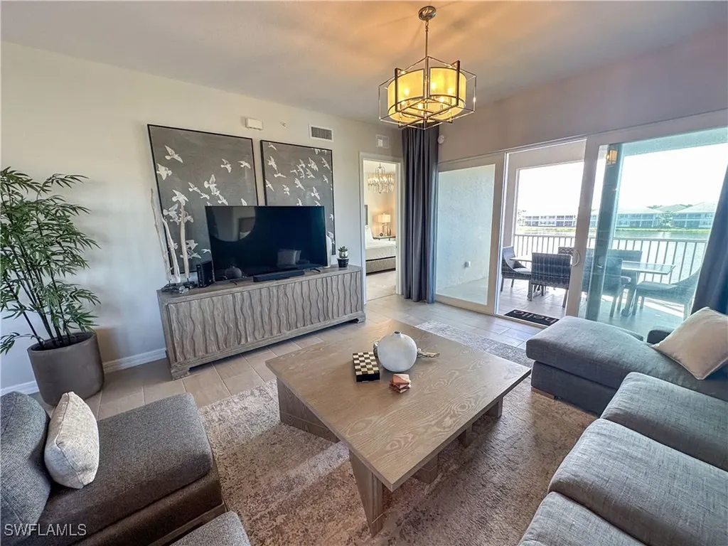 163 Indies Drive E Naples FL 34114