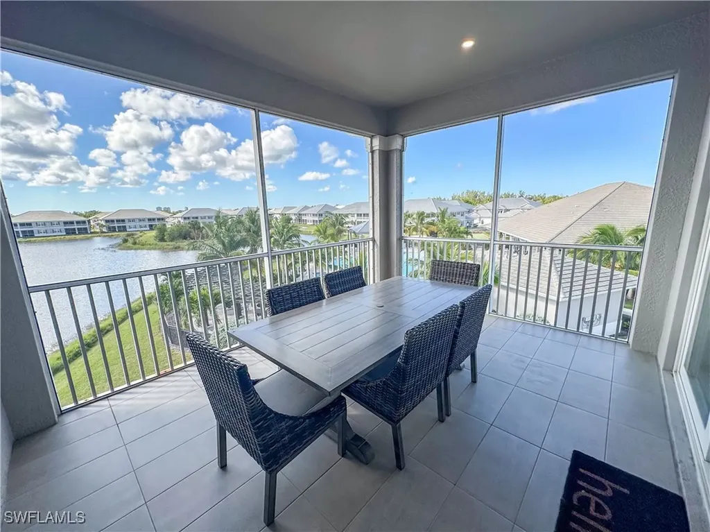 163 Indies Drive E Naples FL 34114