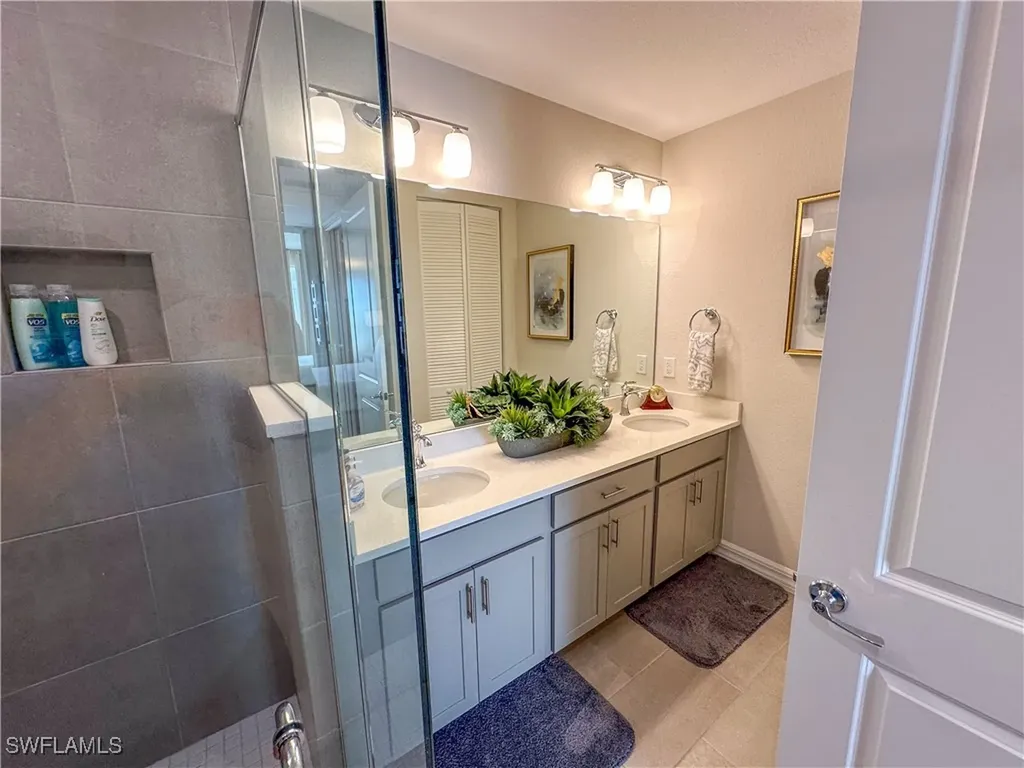 163 Indies Drive E Naples FL 34114